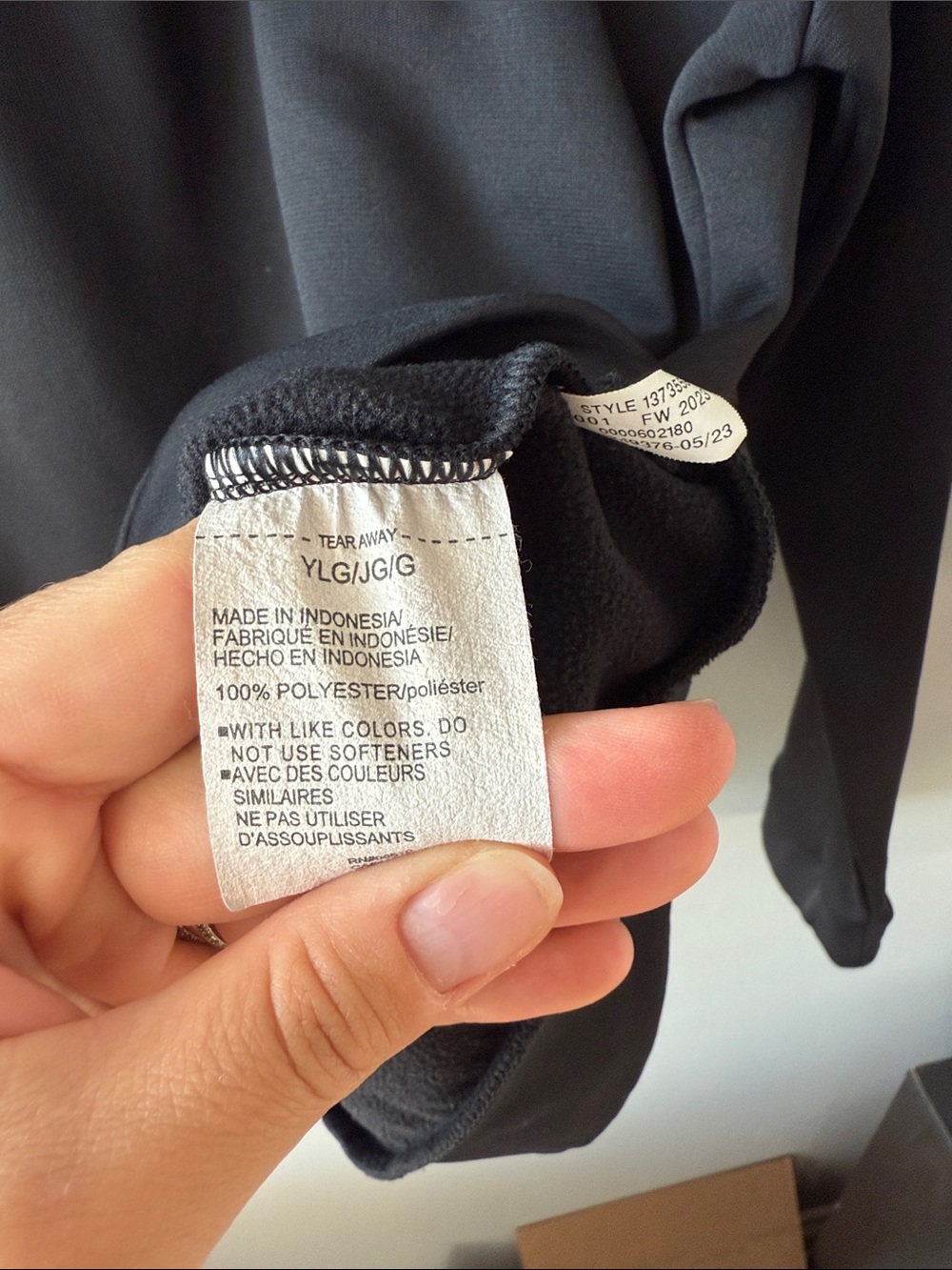 Under Armour Black Quarter Zip Pullover Jacket - Picture 7 of 7